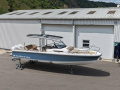 Nimbus T9 Sport boat