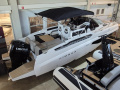 Karnic R8-S Sportboot