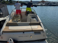 Bayliner 742 Cuddy Kabinos hajó