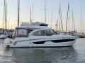 Beneteau Antares 11 OB Fly Motoros yacht