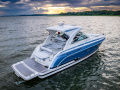 Formula 37PC Motoros yacht