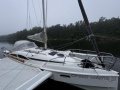 Dragonfly 28 Sport Iate à vela