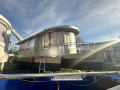 Explorator Cabincruiser
