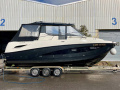 Quicksilver Activ 855 Yacht à moteur