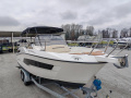 Karnic SL702 Bateau de sport