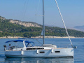 Beneteau OCEANIS 38.1 Plachetní jachta