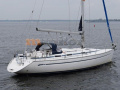 Bavaria 38 Plachetní jachta