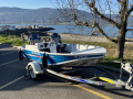 Quintrex Explorer 390 Bass Fisher Balıkçı teknesi