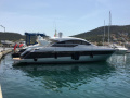 Pershing 64 Iate a motor