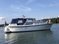 Saga 27 AC Yacht à moteur