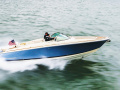 Chris Craft Launch 28 GT Sport boat