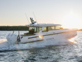 Axopar Yachts Axopar 38 XC Cross Cabin Hardtop
