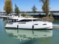 Jetten Beach 45 Yacht a motore