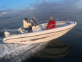 Ranieri 4XC Design H19CC Bateau à console