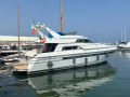 Mochi Craft 46 Fly Flybridge