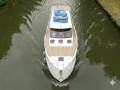 Cobra Futura 36 Barcos clásicos de motor