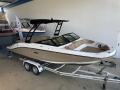 Sea Ray SPX 210 Bowrider
