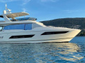 Prestige 680 Flybridge