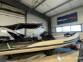 Master 775 Motoros yacht