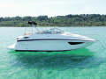 Regal 28 Express Sport boat