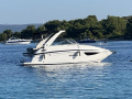 Regal 28 Express Iate a motor