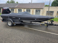 Ranger Z518 Barca da pesca