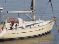 Bavaria 350 Lagoon Plachetní jachta