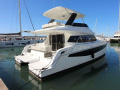 AQUILA 42 Motoryacht