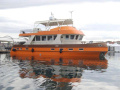 Specially designed to be operated by per Výtlačná loď