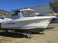 Quicksilver 620 Pilothouse Barca da pesca