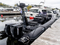 Brig Eagle 10 Yacht à moteur