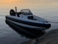 Iron 647 Center Console båt