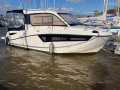 Quicksilver Activ 755 Weekend Yacht à moteur