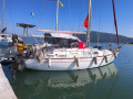 Moonfleet 36 Center Cockpit