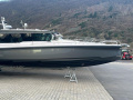 Axopar 37 Cross Cabin Sport boat