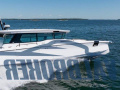 Axopar 45 Cross Cabin Motoryacht