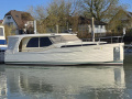 Greenline 33 Trawler