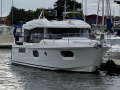 Beneteau Swift Trawler 41 Sedan Motorová jachta