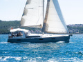 Beneteau Oceanis 45 Plachetní jachta
