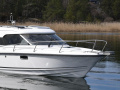 Aquador 25 HT Motoryacht