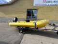 Whaly 435 med Mercury 25 EFI &ndash; Robust arbejdsb Kajütboot