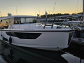 Aquador 35 AQ Motoros yacht