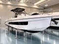 Ranieri Next 330 LX Sport boat