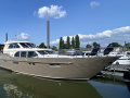B. van den Hoven Exclusive 1600 Motoryacht