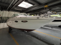 Sea Ray 230 OSE Sport boat