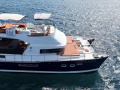 Lagoon Power 44 Catamarã a motor