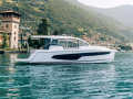 Sealine C335 Klasický motorový člun