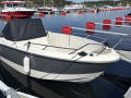 Uttern S51 Motorová jachta