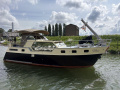 MMS 1200 Yacht à moteur