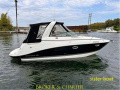 Rinker 260 Yacht à moteur